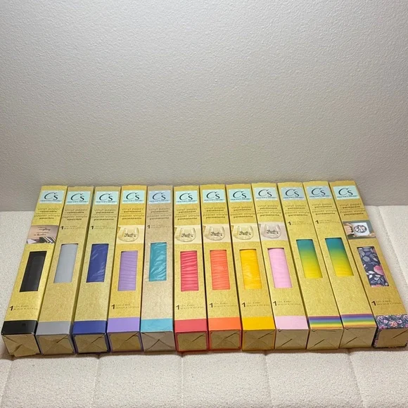12 Rolls of crafting vinyl (deep discounted priced to sell). - Picture 1 of 1